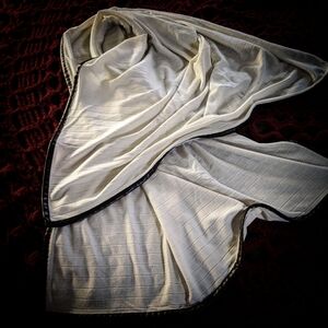 Elegant Textured Cream Light Blanket Shawl with Brown P-Leather Trim